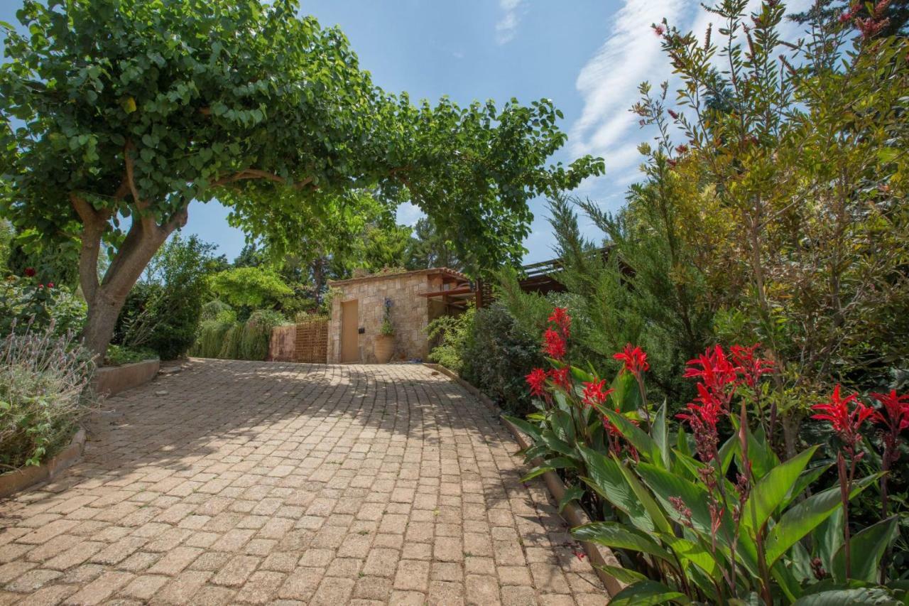 Family Getaway In Marathon By Ghh Villa Kültér fotó