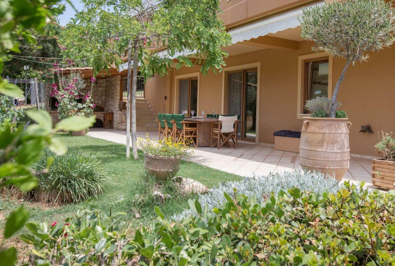Family Getaway In Marathon By Ghh Villa Kültér fotó